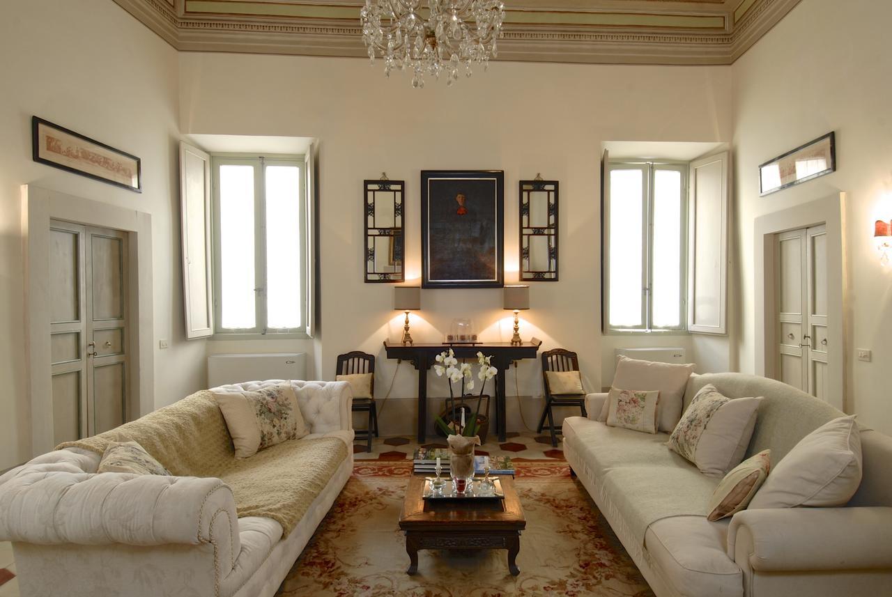 مبيت وإفطار سبوليتو Palazzo Sant'Angelo المظهر الخارجي الصورة