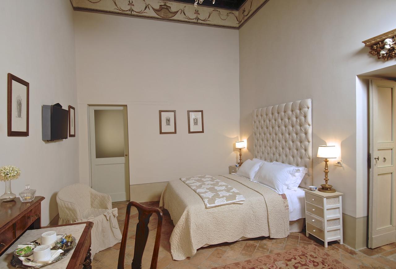مبيت وإفطار سبوليتو Palazzo Sant'Angelo المظهر الخارجي الصورة